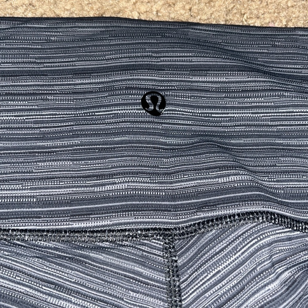 Lululemon High Times Pant Luxtreme Cyber Stripe Deep Coal Black‎ 2 - Picture 5 of 5